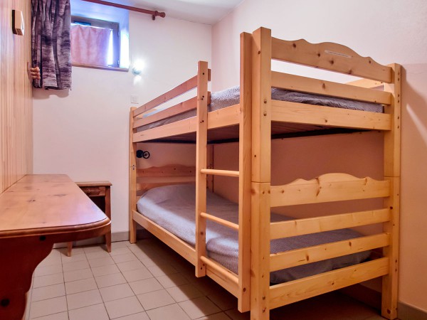 Deuxième chambre avec lits superposés de 90