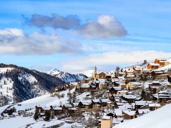 Le village de Saint-Véran en hiver